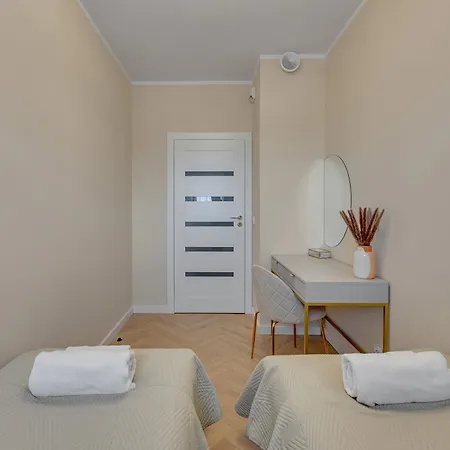 Blisko Morza Brzezno By Downtown Apartments Gdansk Room photo
